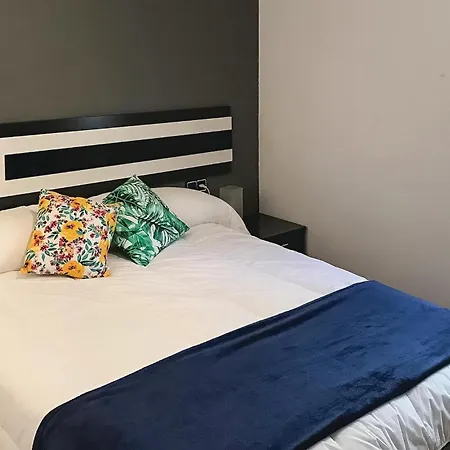 2 Bedroom Cozy In Apartment Blanes