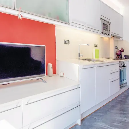 2 Bedroom Cozy In * Blanes